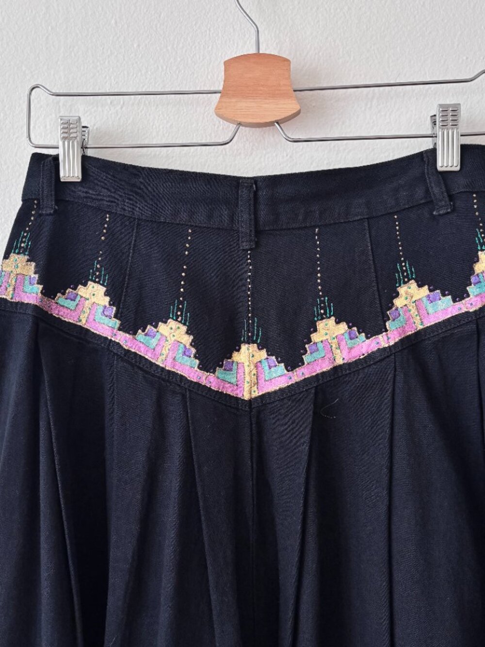 Vintage 90's Sundance Denim Wear Southwestern Embroidered Skirt Maxi Santa Fe - Picture 7 of 8